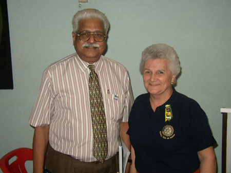 17.11.2004 - Reuniao - Rotary - Polio Plus Chairman 024