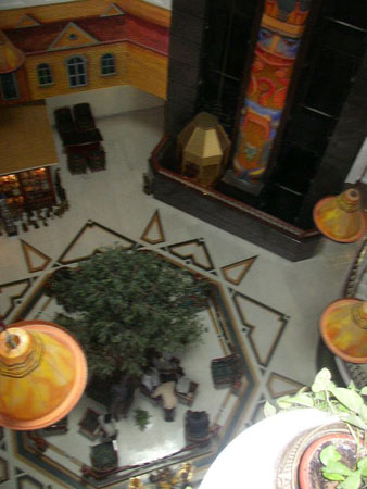 19.11.2004 - Pondicherry - Hotel Annamalai 015